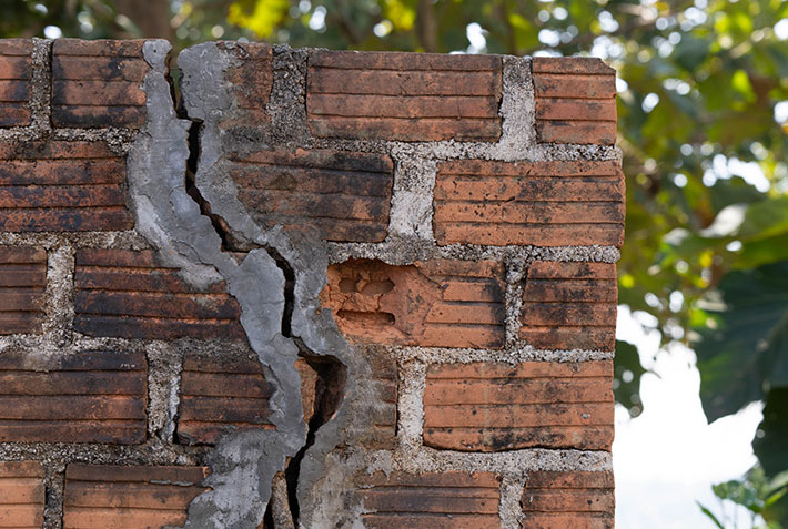 6 Problems with Masonry Brick Structures You Should Repair Immediately