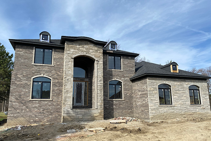 Why Brick Keeps Michigan Homes Comfortable